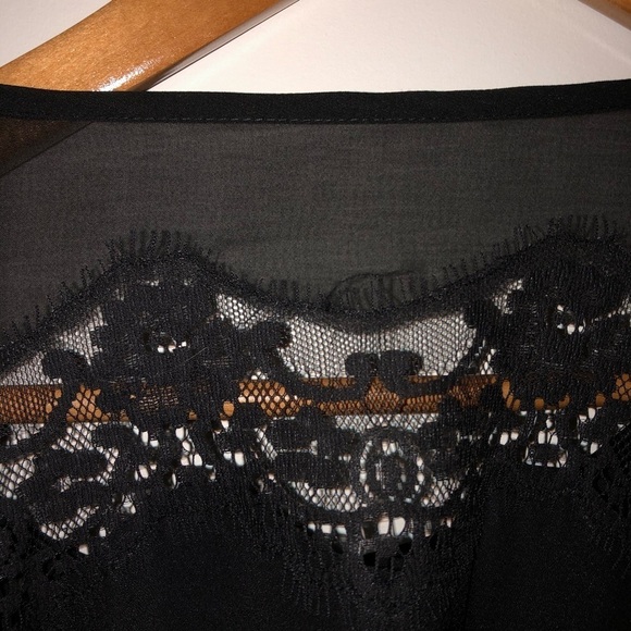 Jessica Simpson black tunic shirt dress. Lace top - Picture 4 of 9